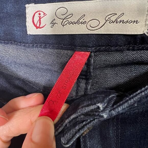 CJ by Cookie Johnson Faith Straight Jeans - Picture 5 of 10